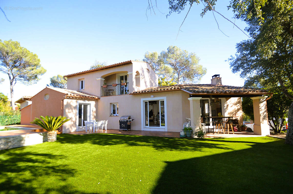Maison à SAINT-RAPHAEL