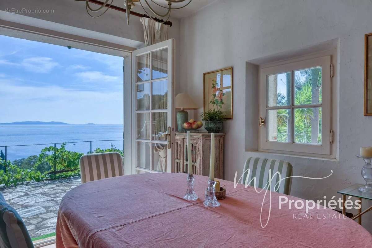 Maison à LE LAVANDOU