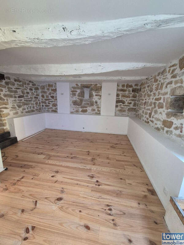 Maison à SONNAC