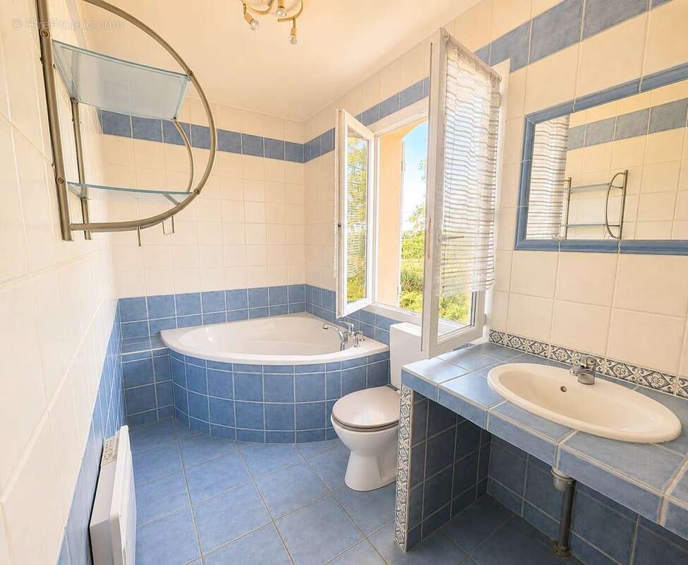 Maison familiale de 159 m² à Saint-Pourçain-sur-Sioule - photo 19