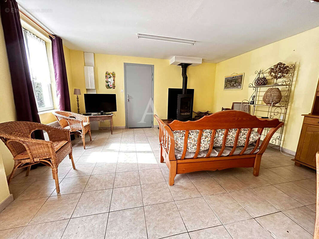 Maison à HUCQUELIERS