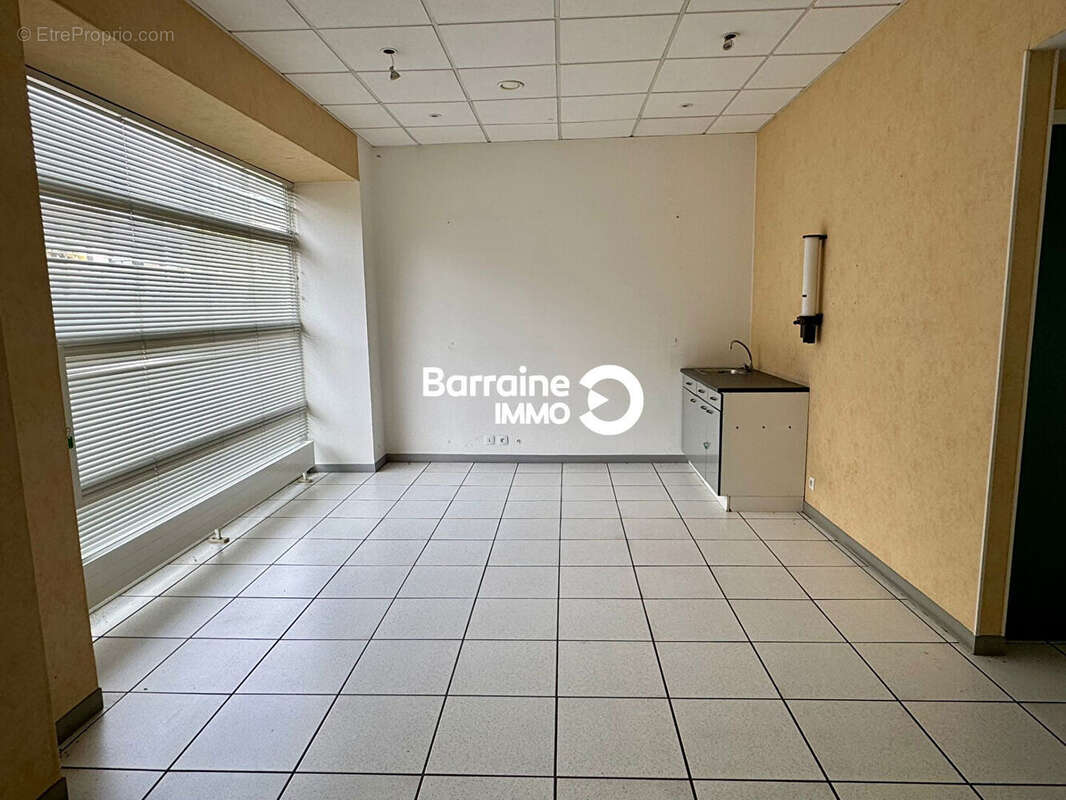 Commerce à BREST