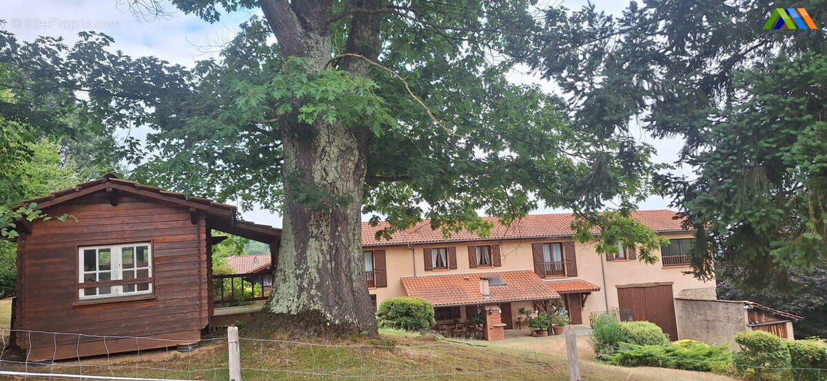Maison à CASTELNAU-MAGNOAC