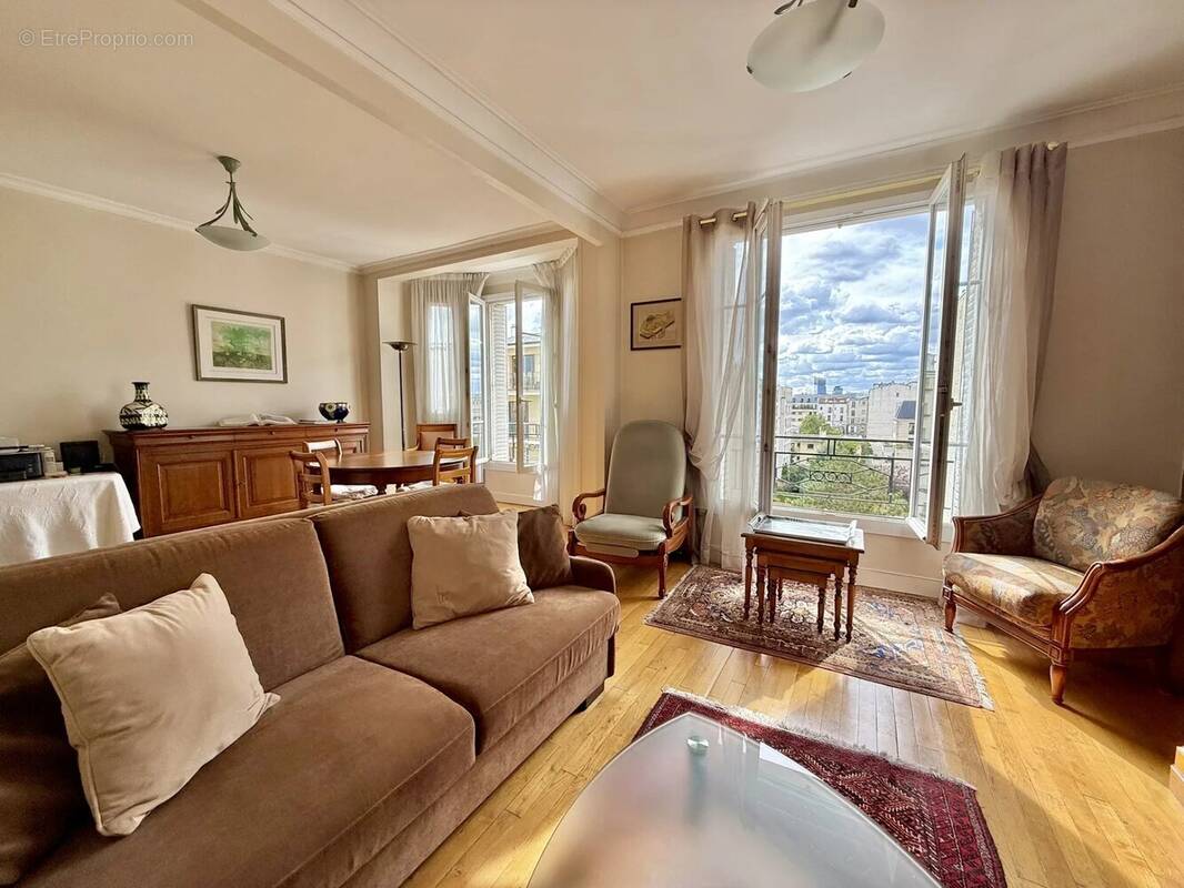 Appartement à SAINT-MANDE