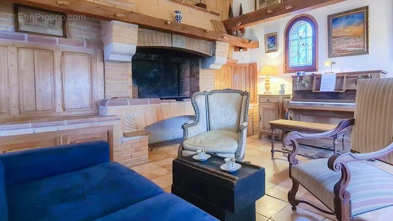 Maison à SAUSSET-LES-PINS