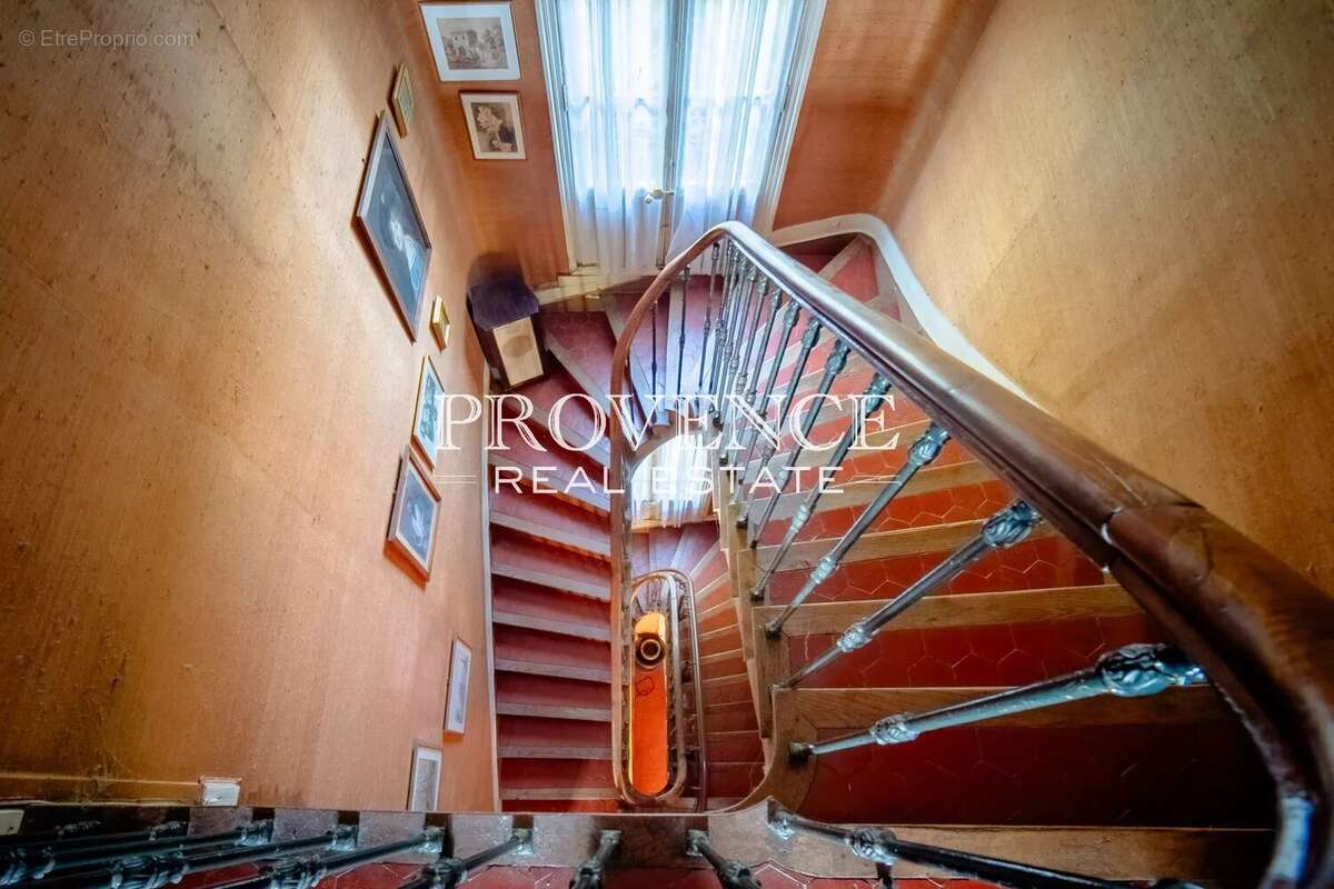 Maison à MARSEILLE-9E