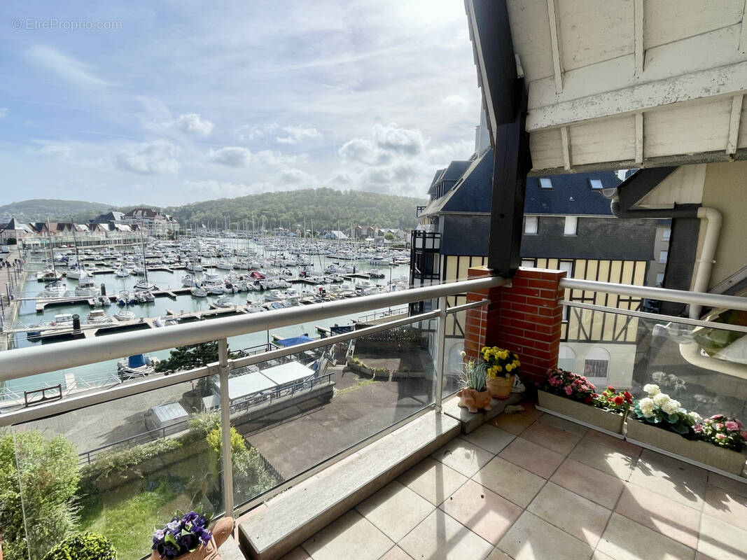 Appartement à DIVES-SUR-MER