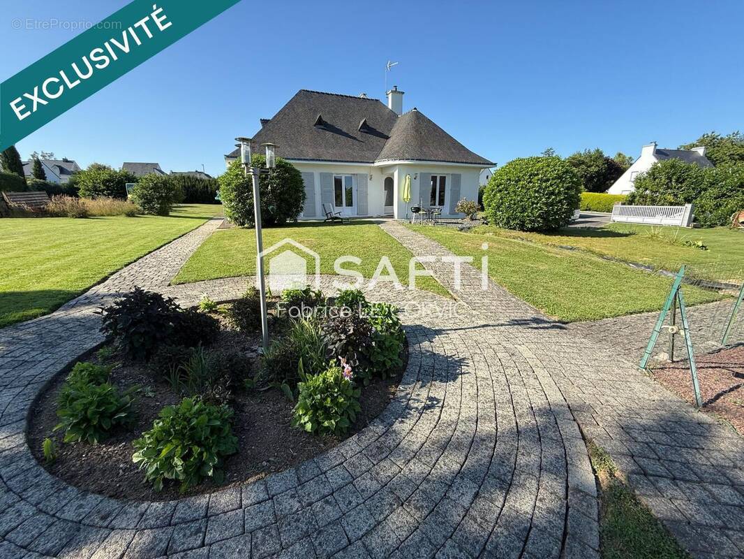 Photo 1 - Maison à GUENIN