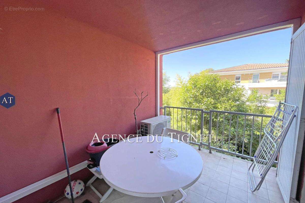 Appartement à PEYMEINADE
