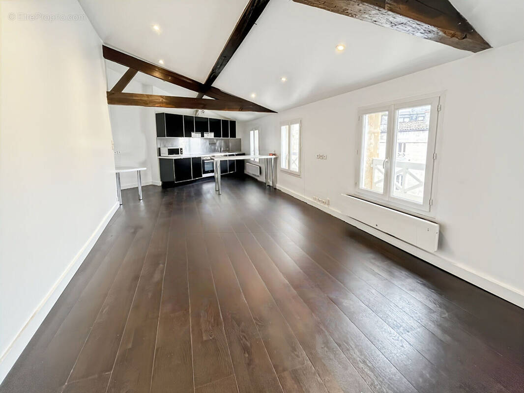 Appartement à BORDEAUX