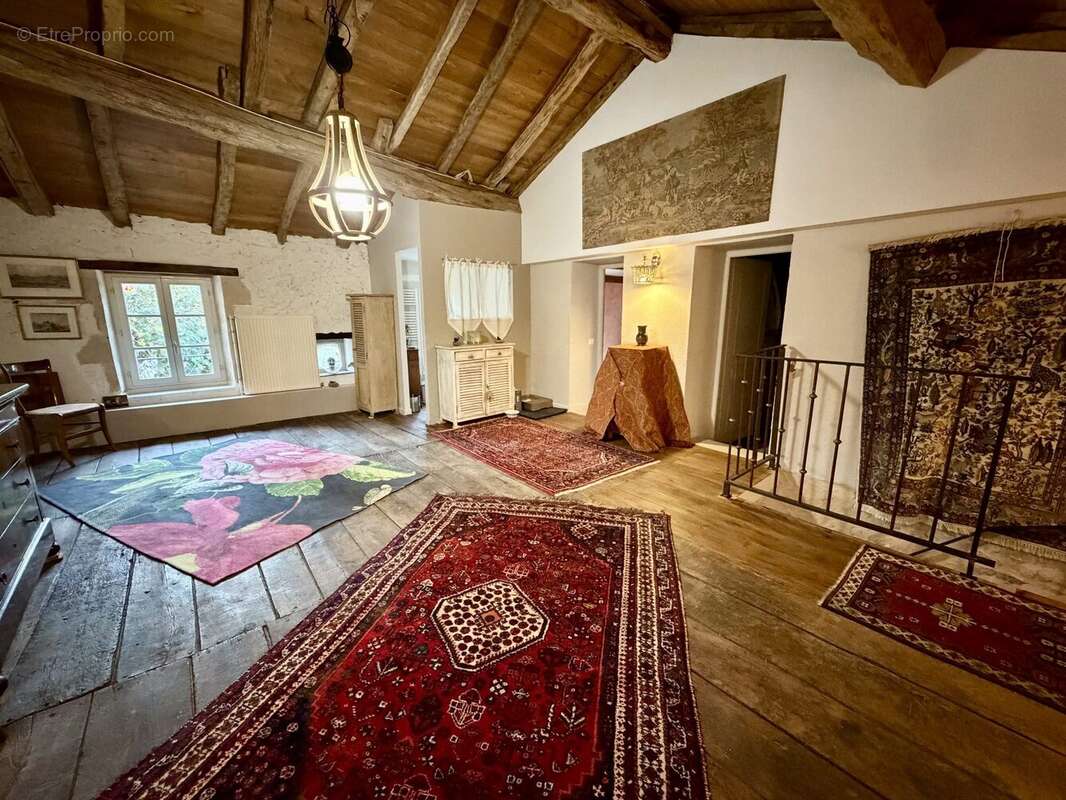Maison à CIVAUX