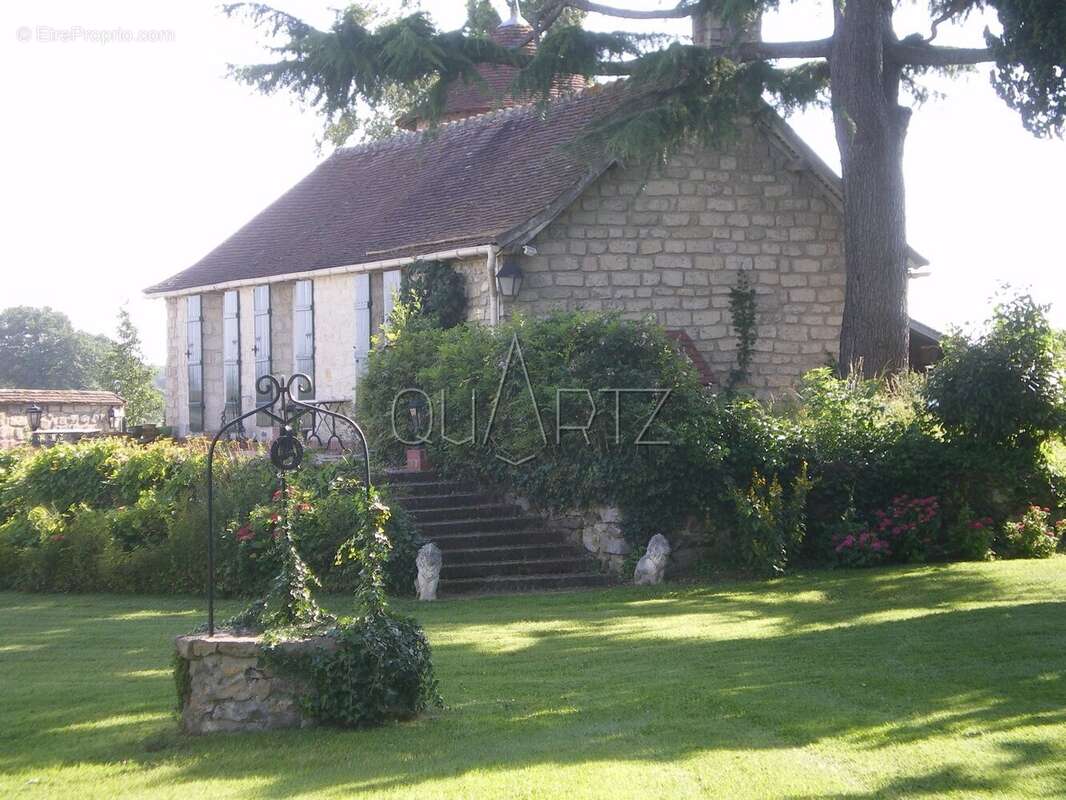 Maison à HARAVILLIERS