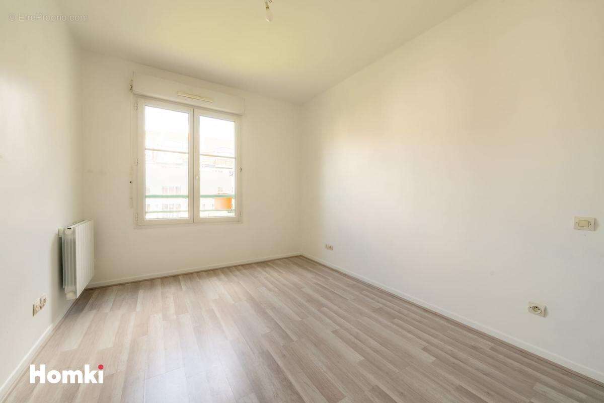 Appartement T3 de 63 m² à Lille 59800, Rue de la Cense aux Blés - photo 9