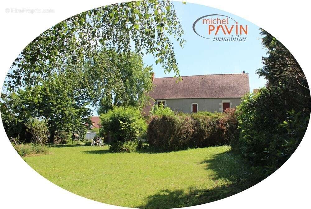 Maison à LA GUERCHE-SUR-L'AUBOIS