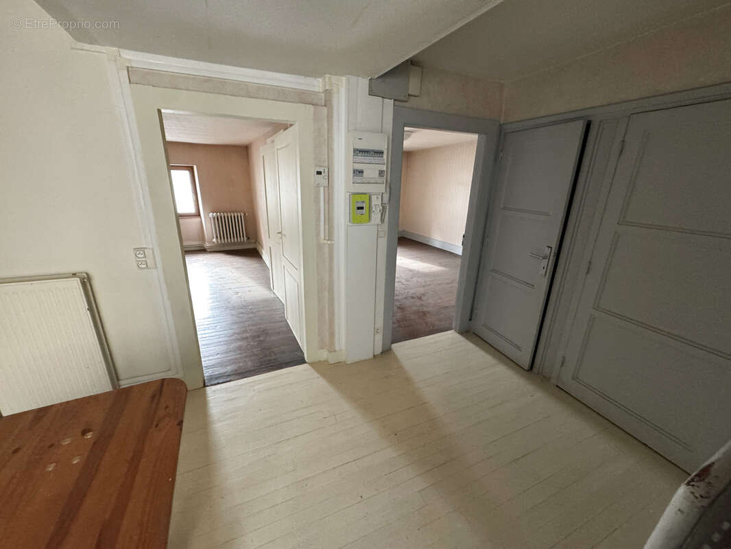 Appartement à LURE