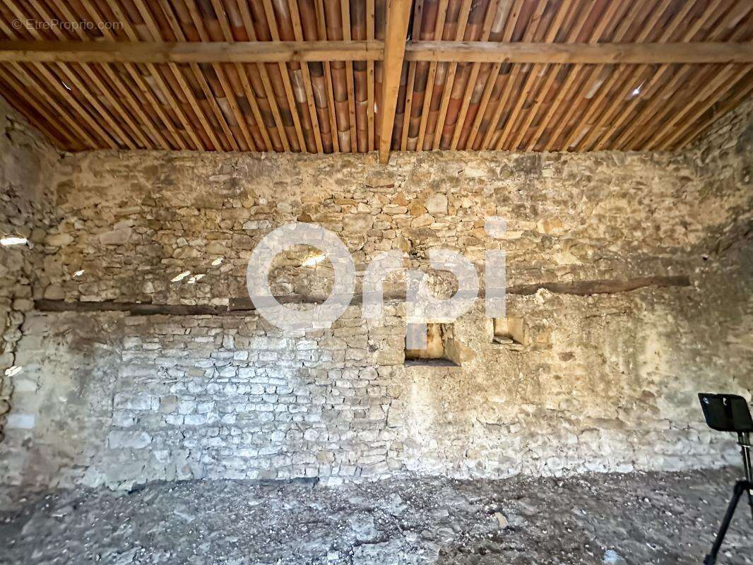 Maison à ALLEGRE-LES-FUMADES