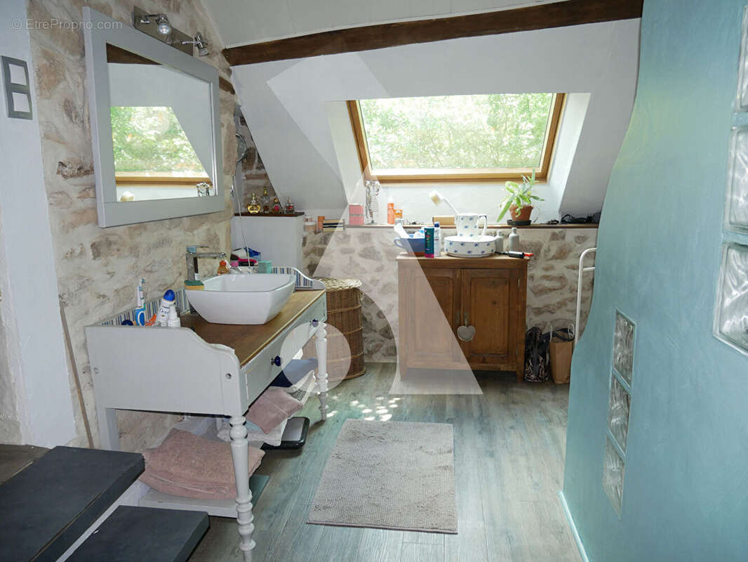 Maison à LE CREUSOT