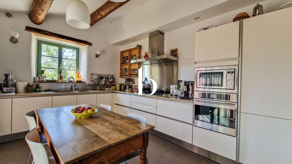 Maison à GOUDARGUES