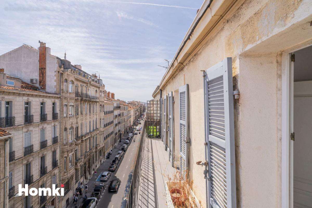Appartement à MARSEILLE-6E