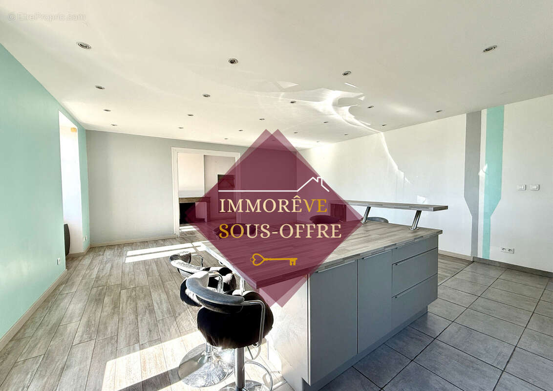Appartement à VERIN