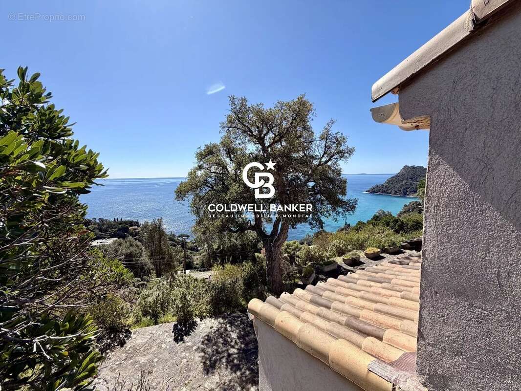 Maison à RAYOL-CANADEL-SUR-MER