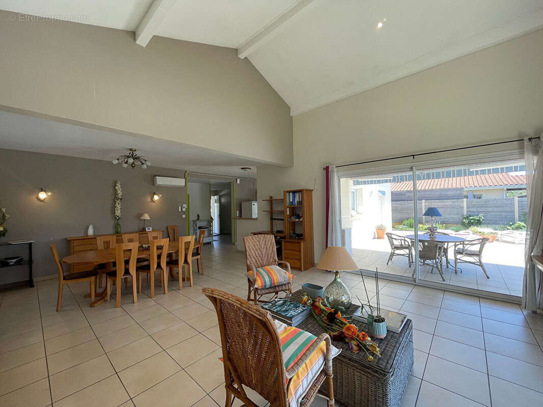 Maison à BISCARROSSE