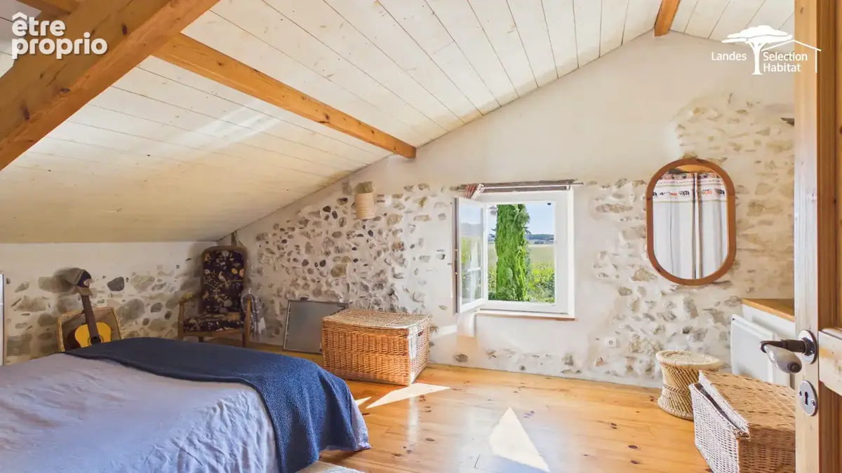 Maison de caractère au calme absolu sur 2,4 hectares  Bâtisse de 1810 rénovée avec soin - photo 12
