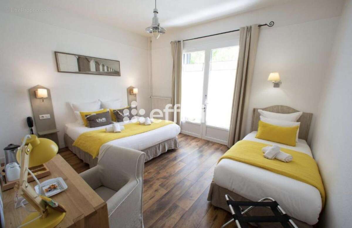 Locaux/Biens immobiliers - photo 7