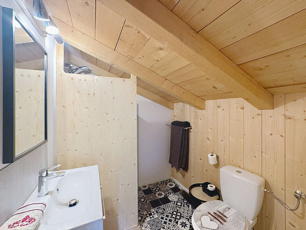 Les Gets - Chalet de 202 m2 - Environnement préservé et lumineux - photo 18