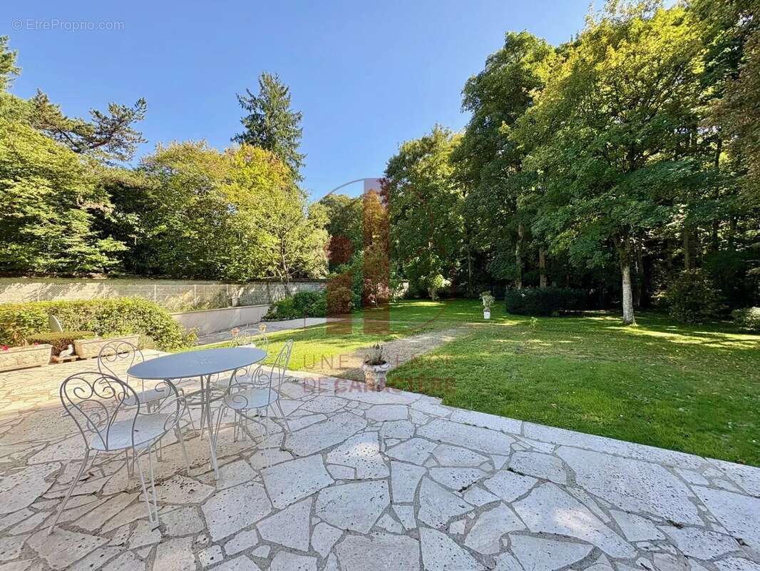 Maison à BOURRON-MARLOTTE