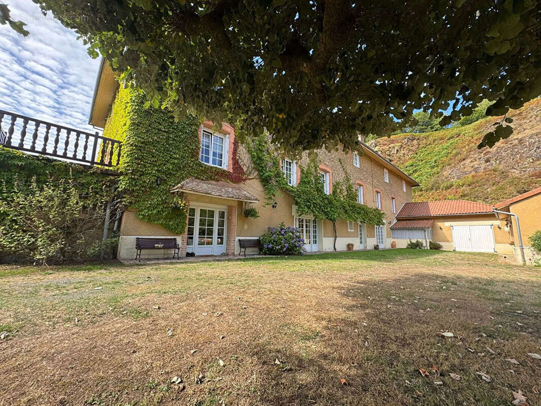 HAUTE VIENNE - Moulin enchanteur au coeur de 7,5 hectares de nature, sans voisins - photo 4