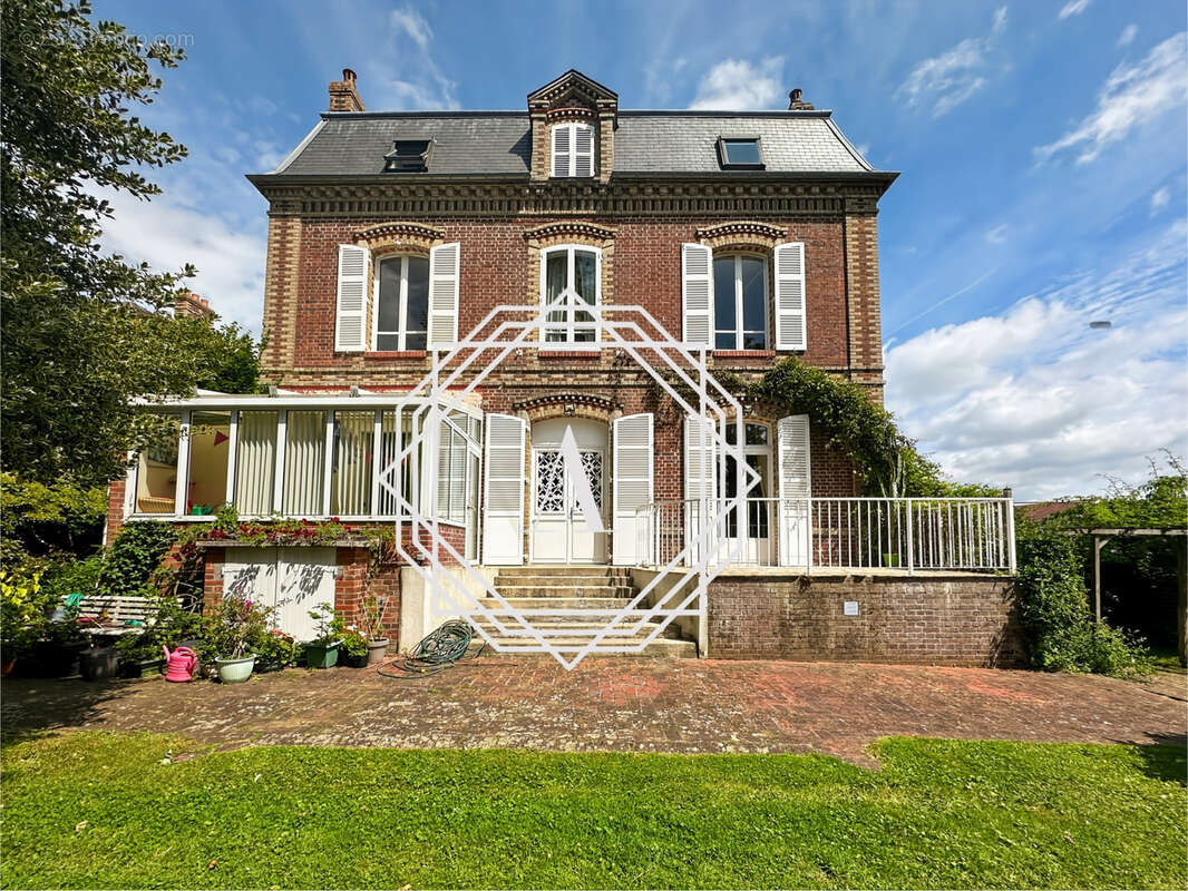 Maison à AUNEUIL