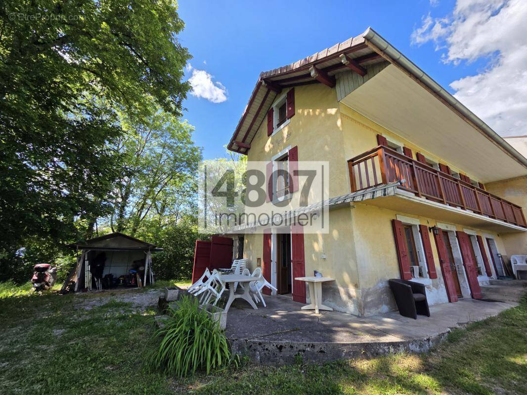 Maison à BONNE