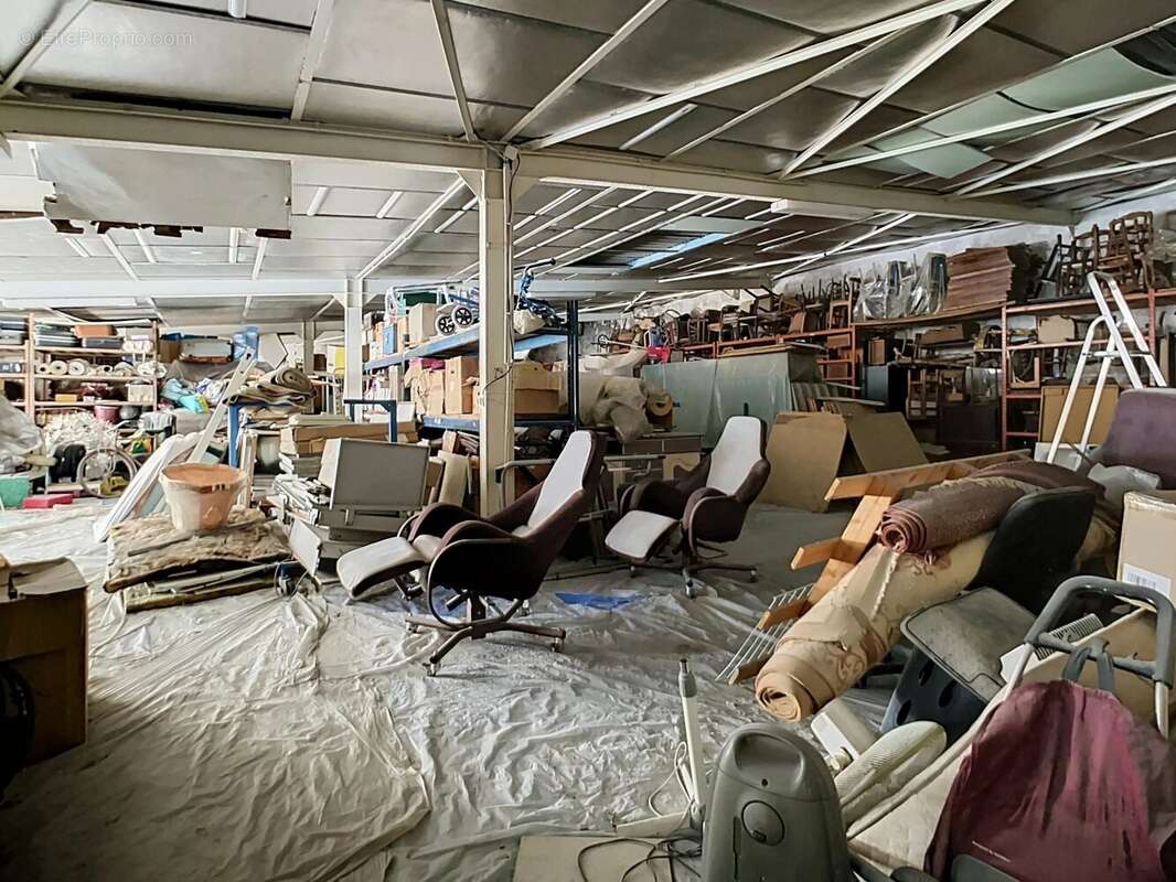 Entrepot/carrosserie/box ferme - photo 15