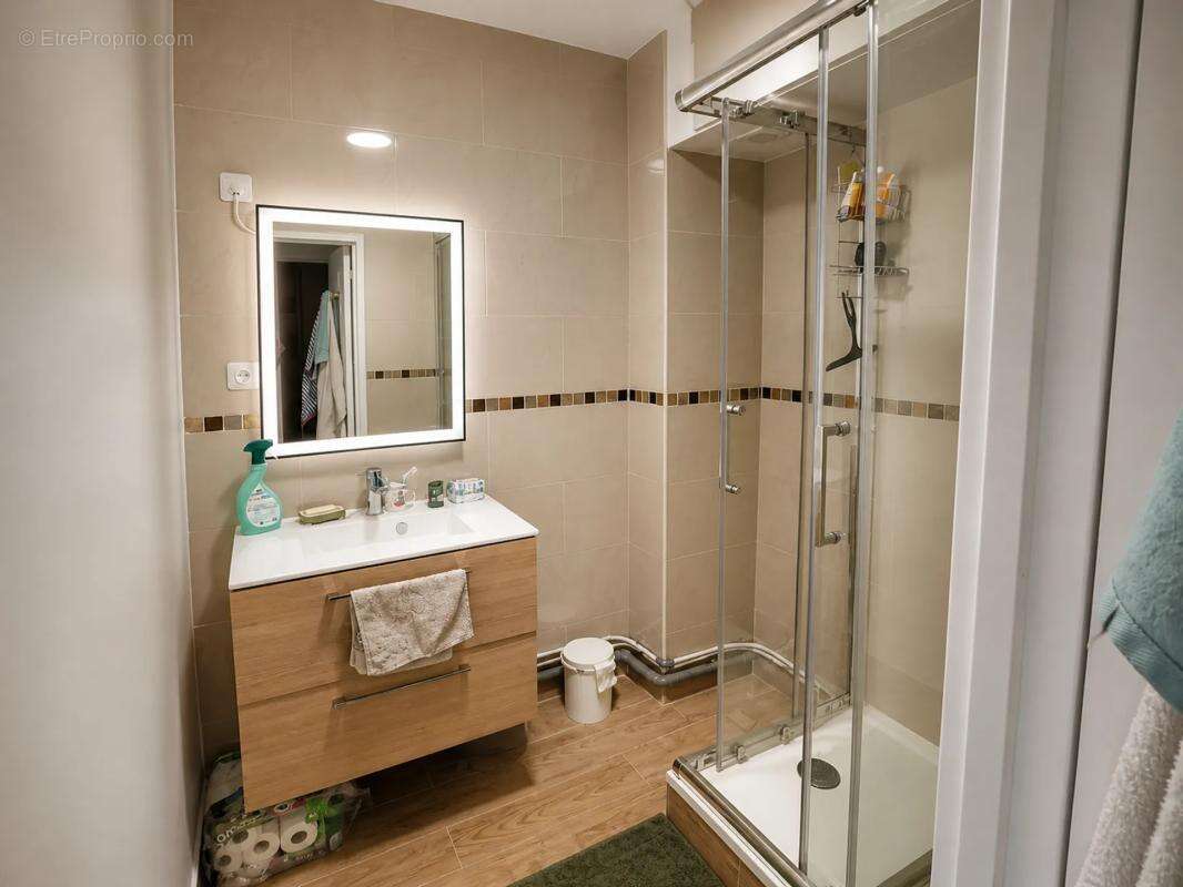 Appartement 3 pièces de 60 m² à Ivry-sur-Seine - photo 6