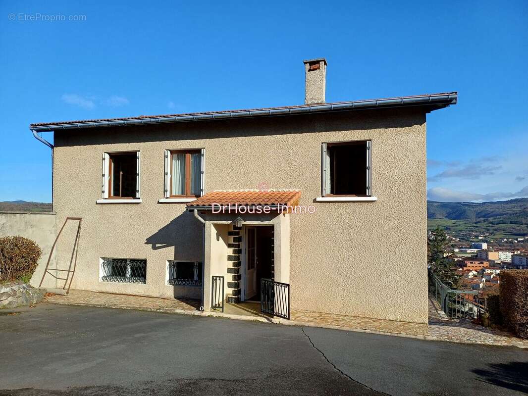 Maison à CHADRAC