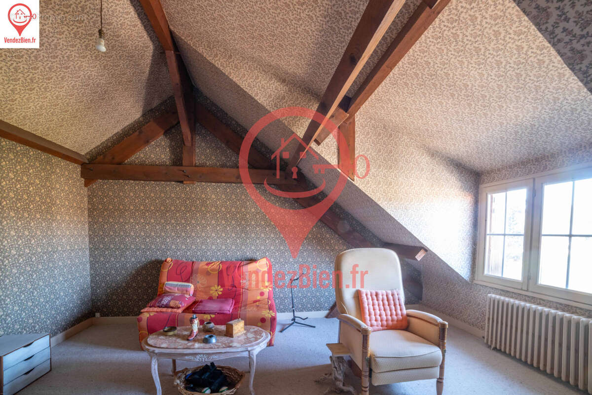 Maison à CHATEAUNEUF-SUR-CHER