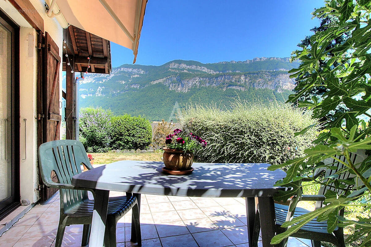 Maison à SONNAZ