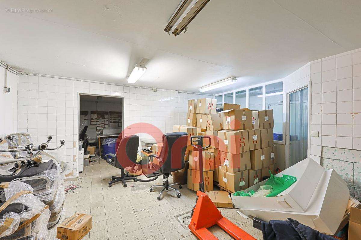 Commerce à IVRY-SUR-SEINE