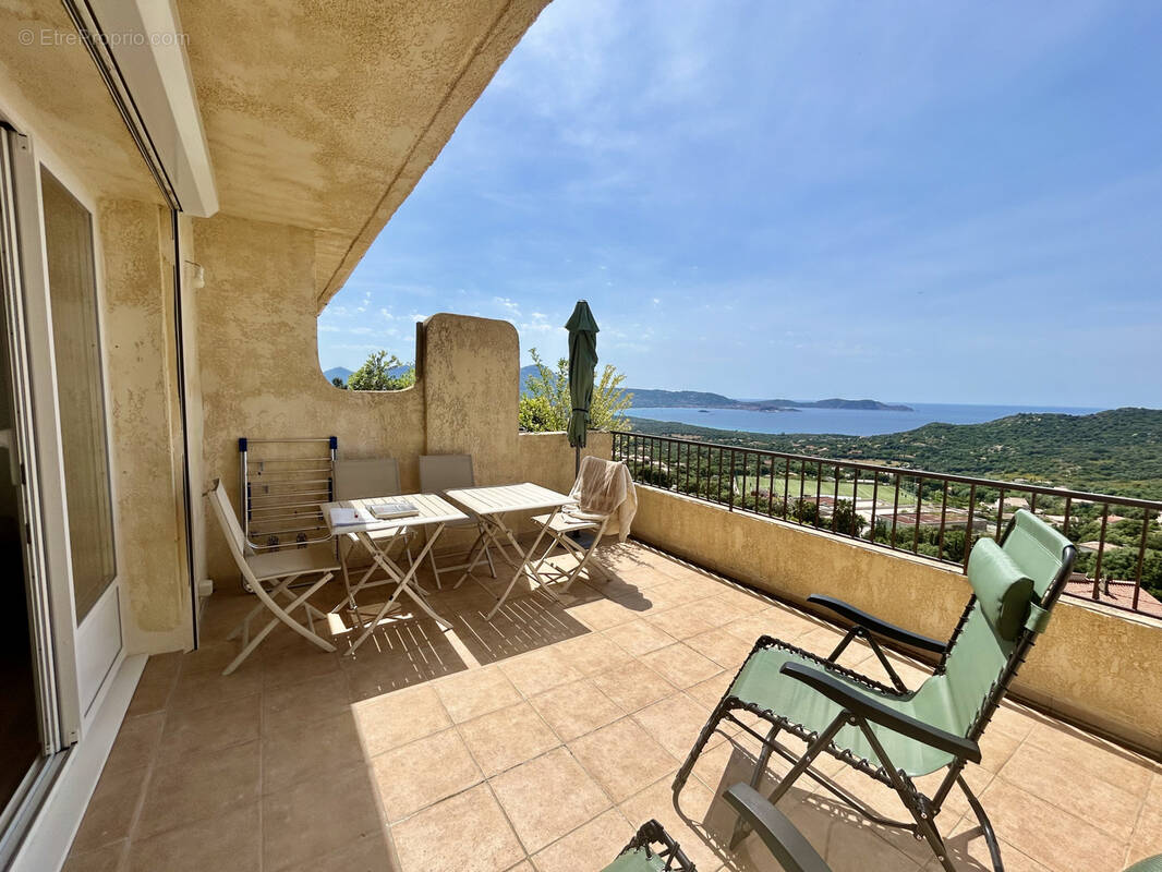 Appartement à LUMIO