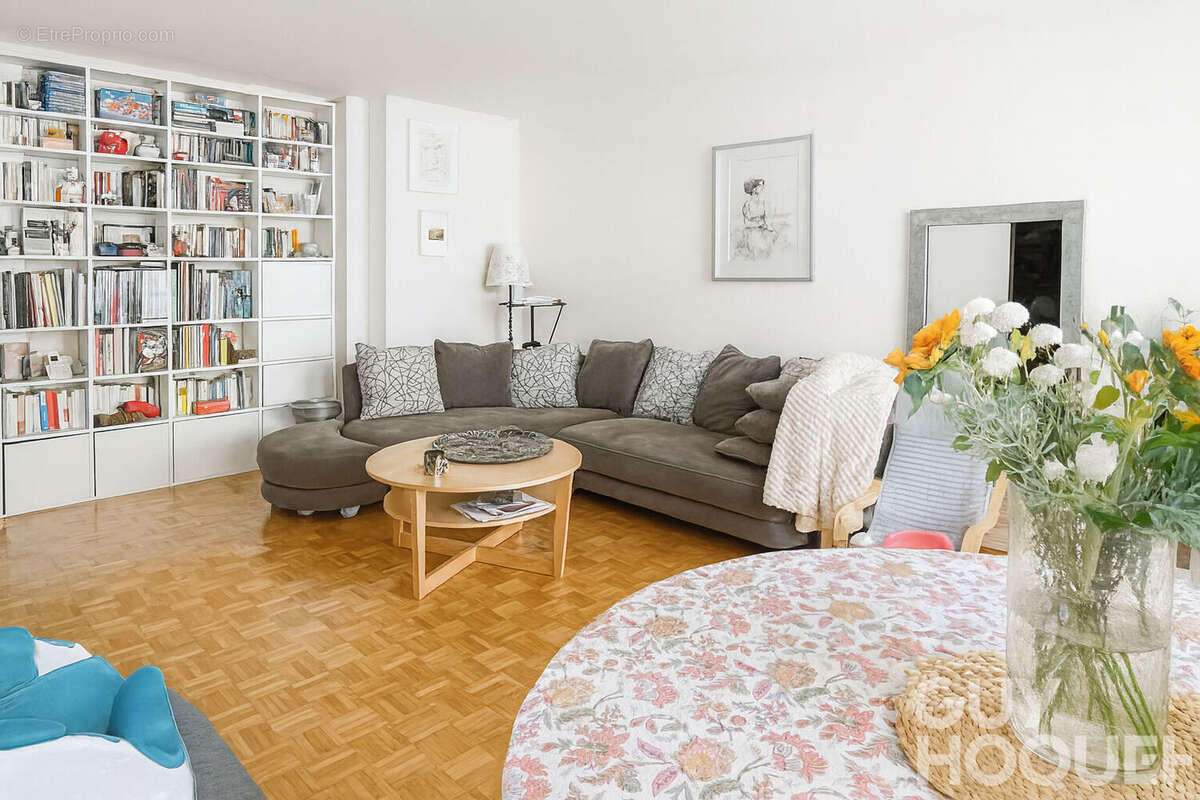 Appartement à VERSAILLES