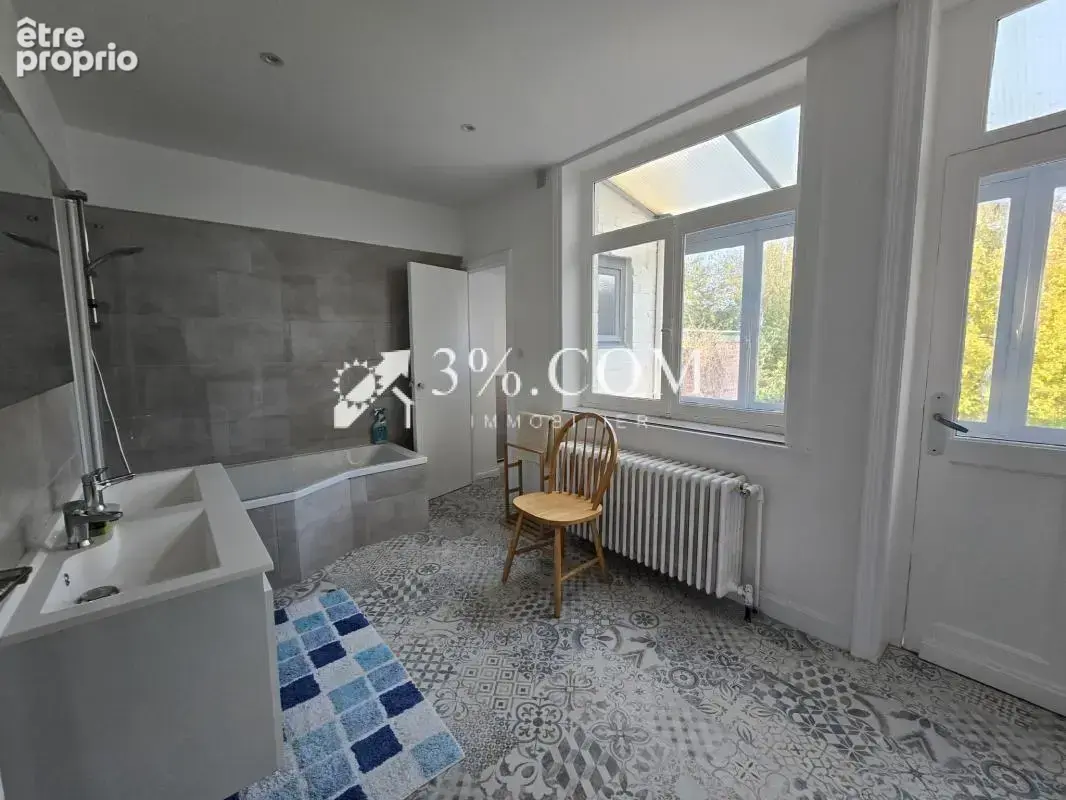 Maison semi-ndividuelle avec 4 chambres, un garage et un gra - photo 17