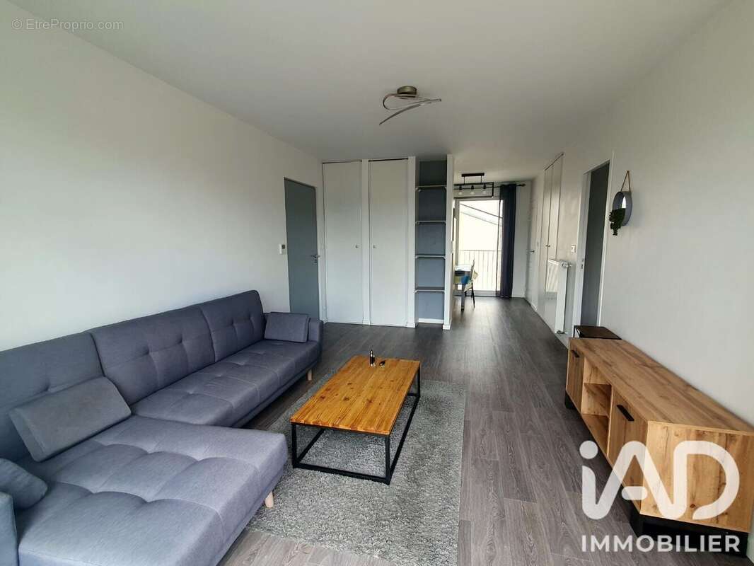 Appartement 64 m² à Saint-Leger-Les-Vignes  - photo 2