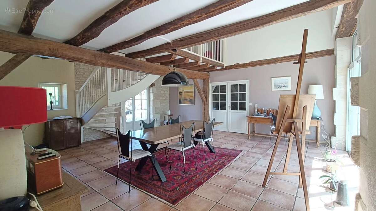 Belle maison en pierre avec piscine villiers - photo 5