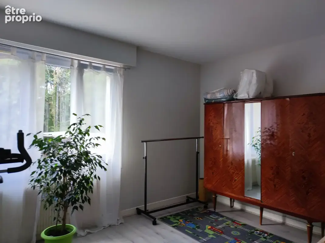 Maison sous sol total plein pied 4 chambres terrain 2000 m2 Proche Chartres et RN10 Paris - photo 7