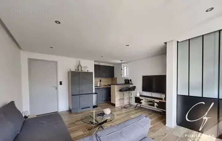 Appartement à SAINT-RAPHAEL