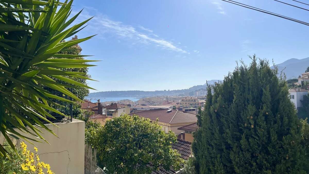 Appartement à MENTON