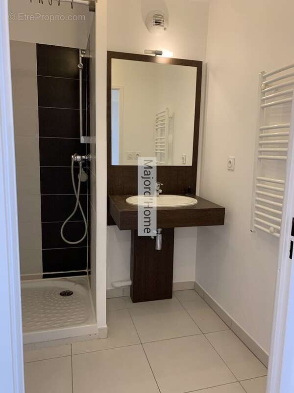 Appartement à CASTELNAU-LE-LEZ