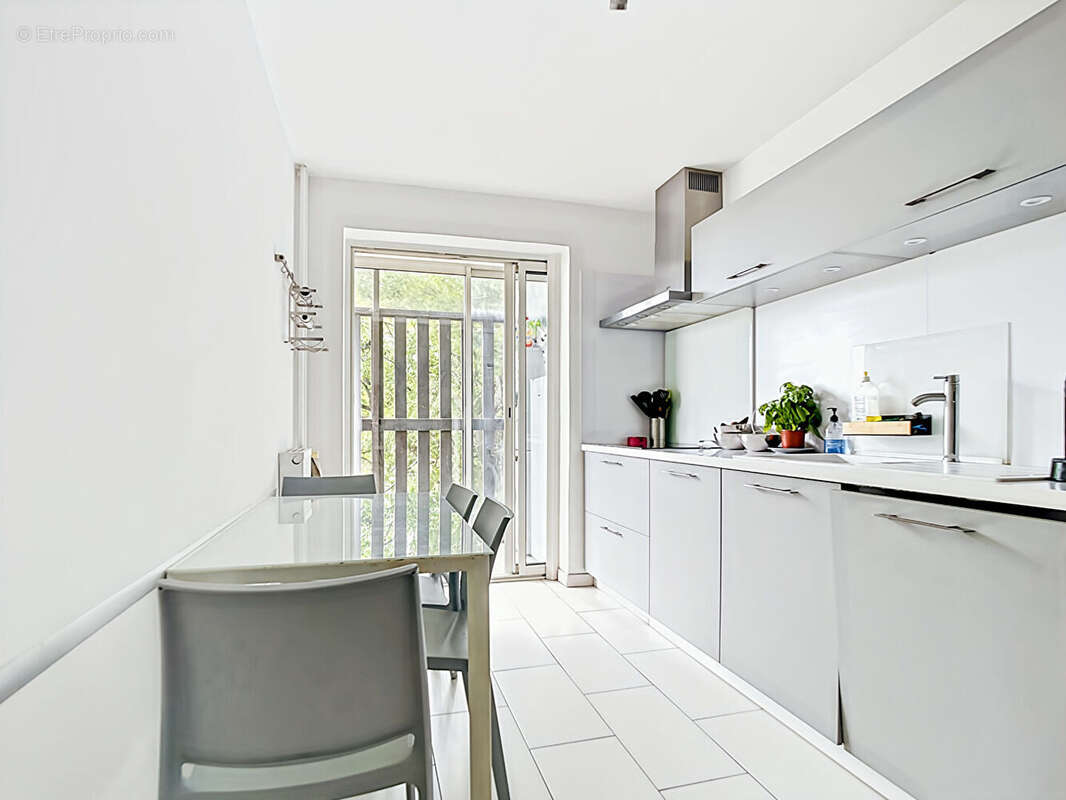 Appartement à MARSEILLE-10E