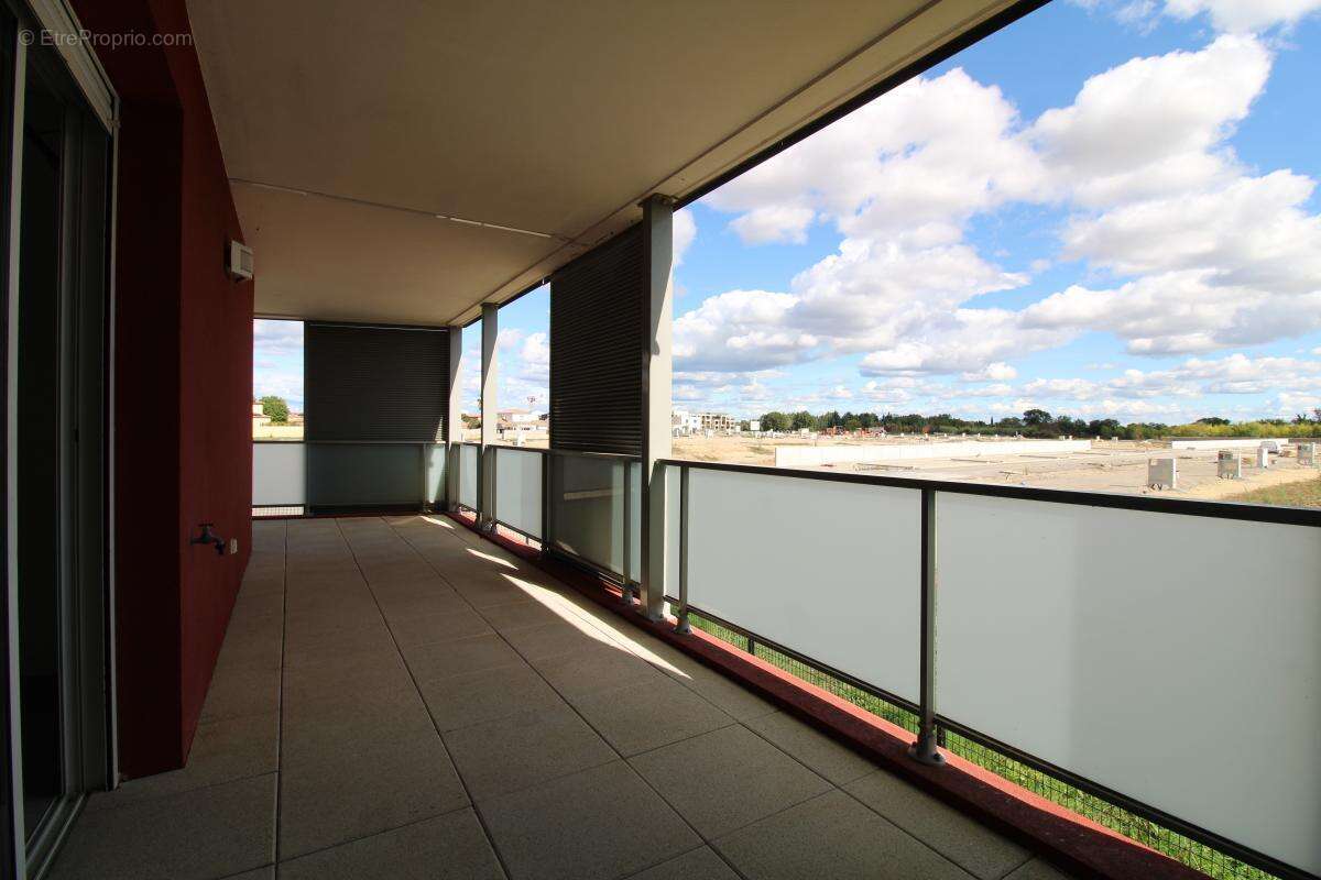 Appartement à MAUGUIO